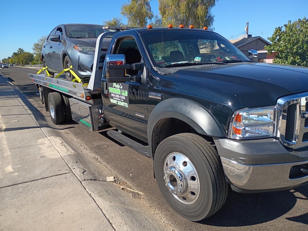 Polys Towing Service