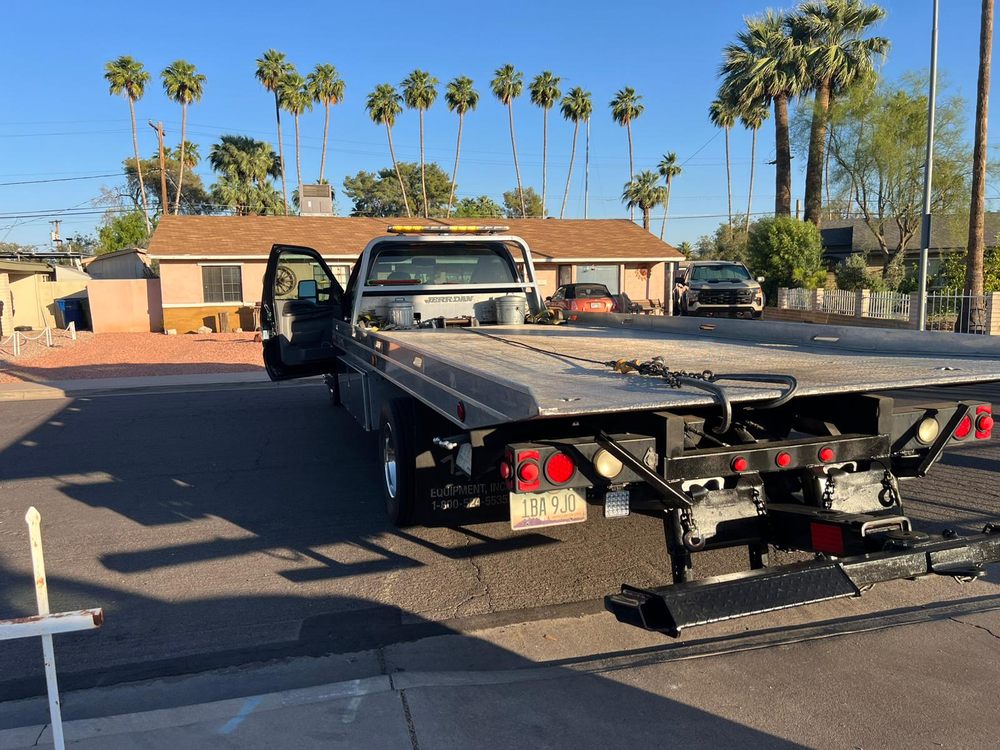Polys Towing Service