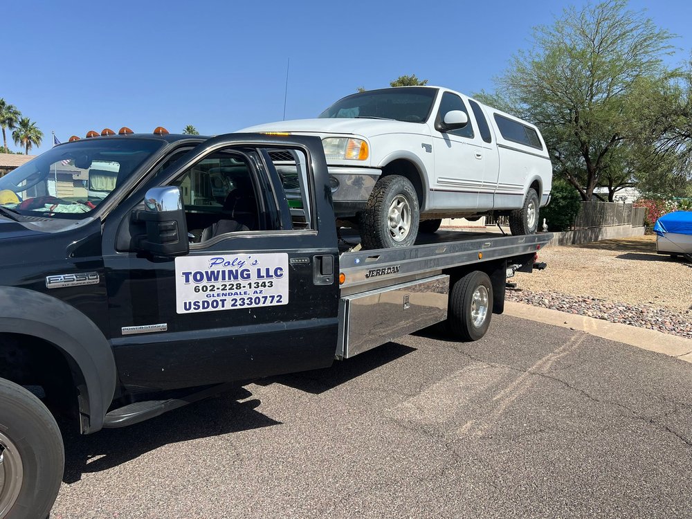 Polys Towing Service